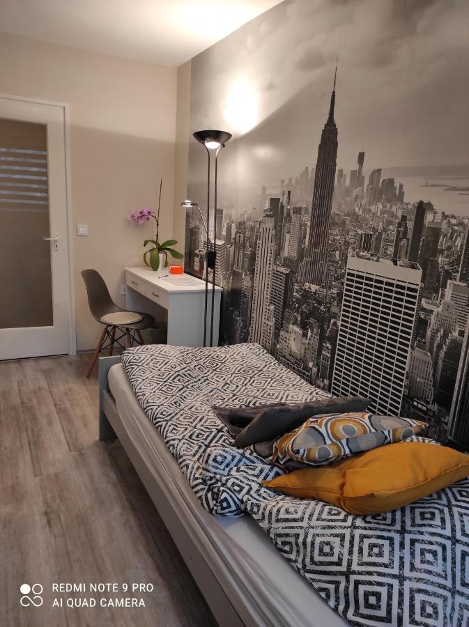 Baross apartman Kaposvar Bagian luar foto